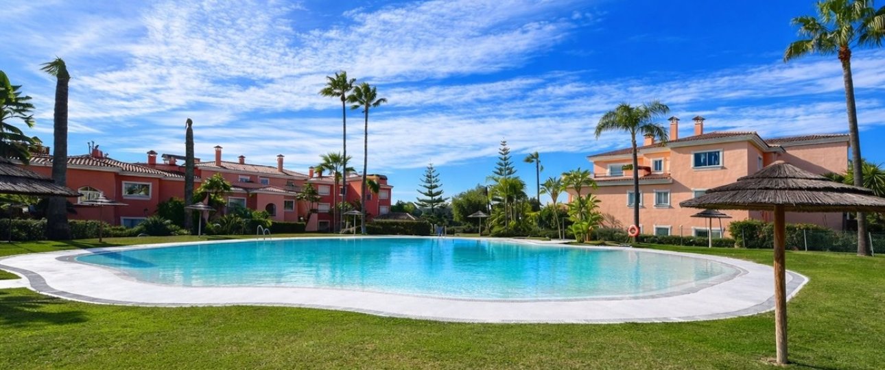 Rynek wtórny - apartment - Estepona - New Golden Mile