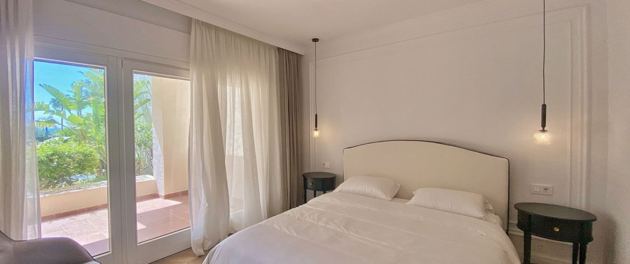 Rynek wtórny - apartment - Estepona - New Golden Mile