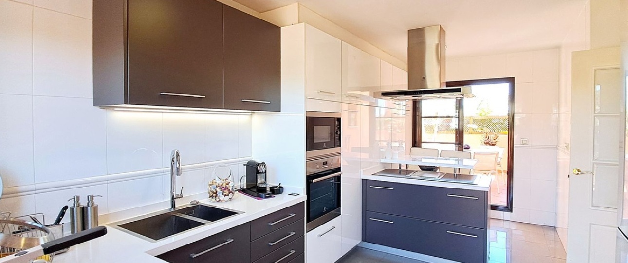 Rynek wtórny - apartment - Estepona - New Golden Mile