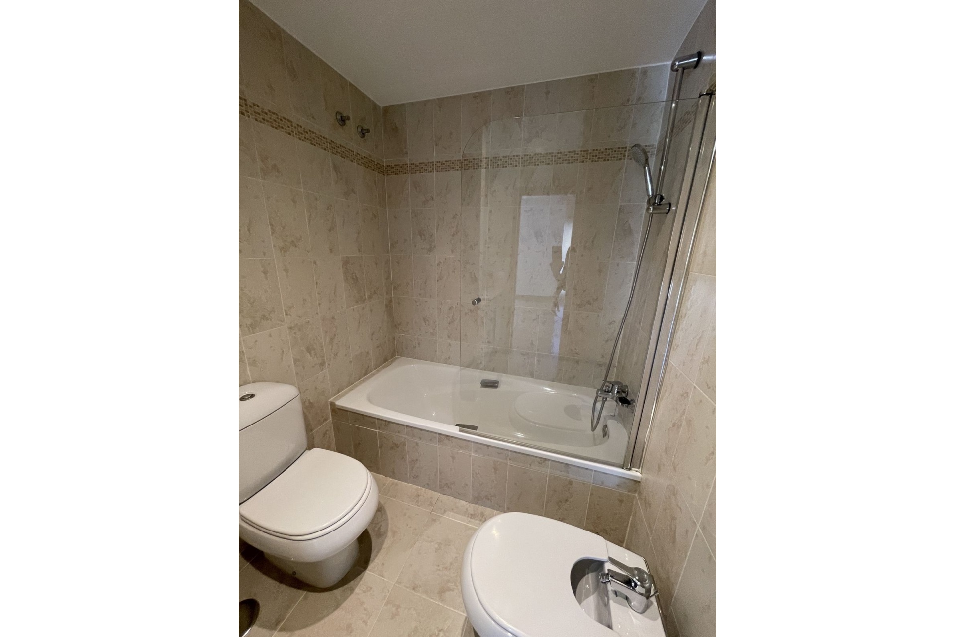 Rynek wtórny - apartment - Estepona - New Golden Mile