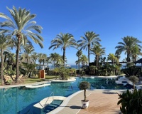 Rynek wtórny - apartment - Estepona - New Golden Mile