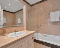 Rynek wtórny - apartment - Estepona - New Golden Mile