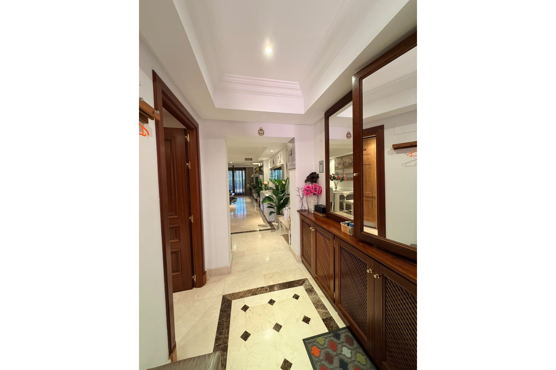 Rynek wtórny - apartment - Estepona - New Golden Mile