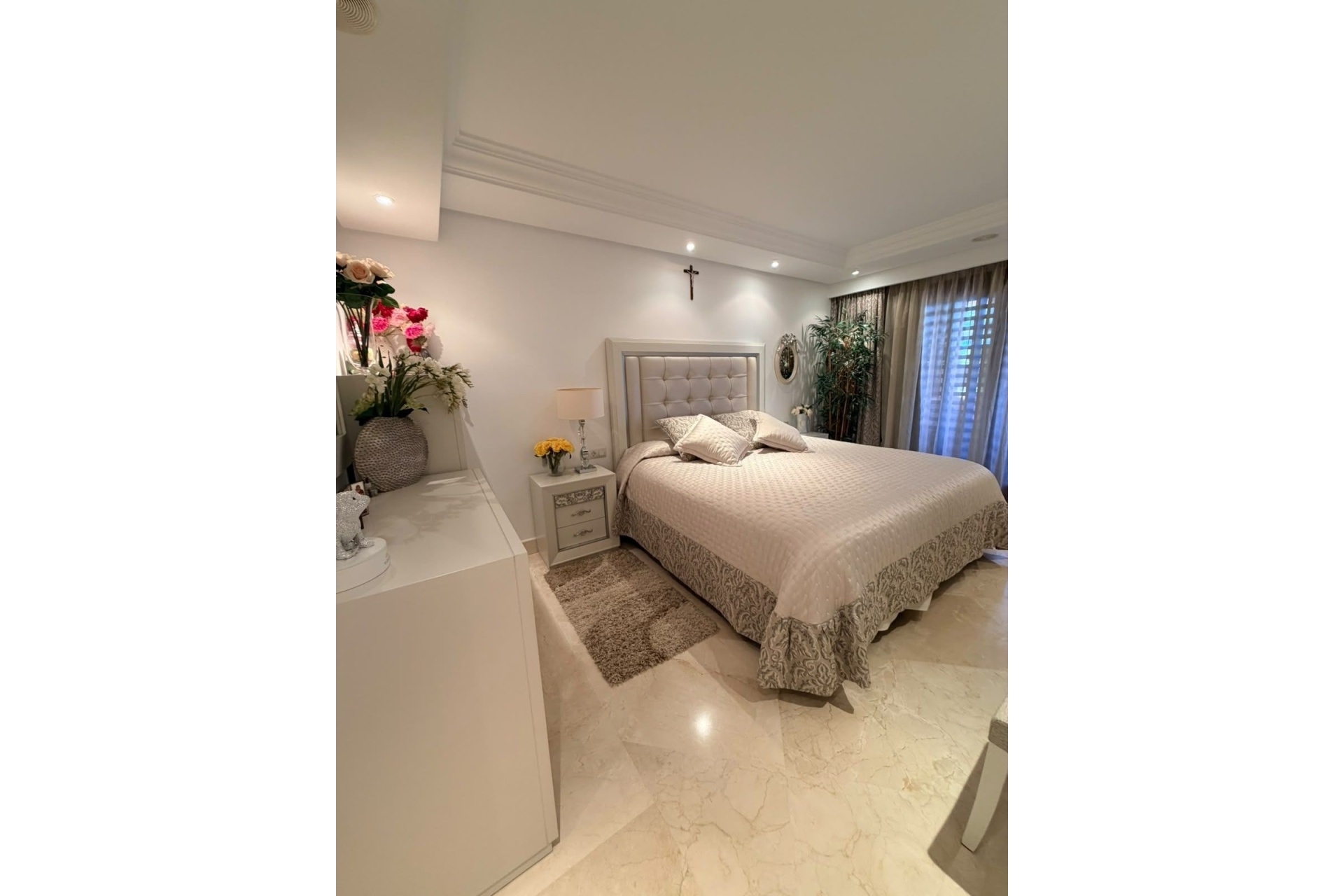 Rynek wtórny - apartment - Estepona - New Golden Mile
