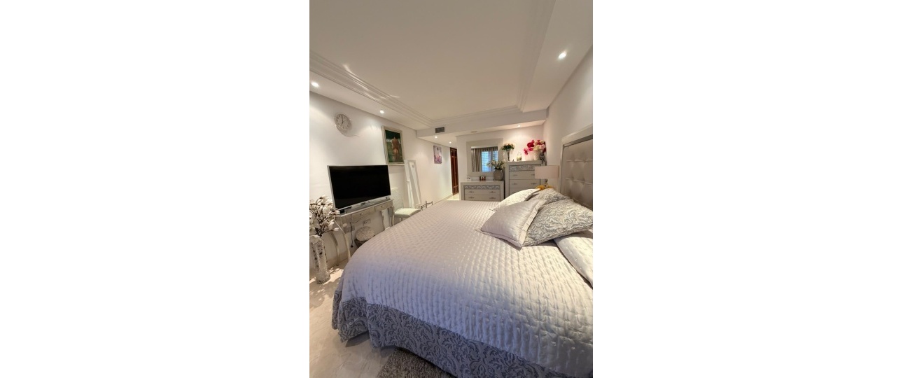 Rynek wtórny - apartment - Estepona - New Golden Mile