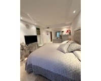 Rynek wtórny - apartment - Estepona - New Golden Mile
