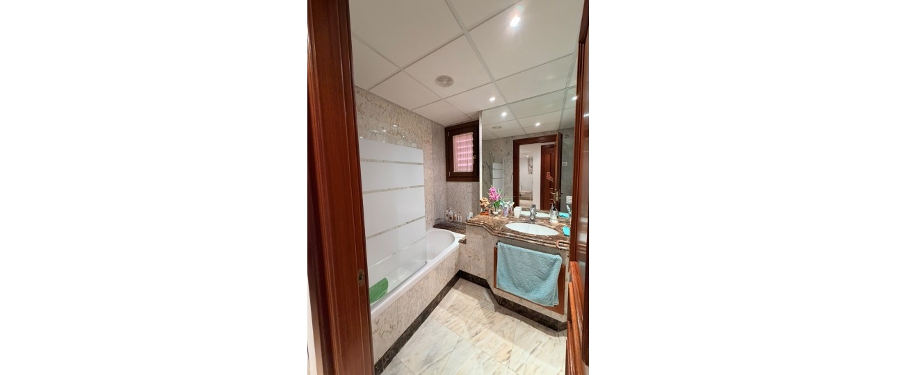 Rynek wtórny - apartment - Estepona - New Golden Mile