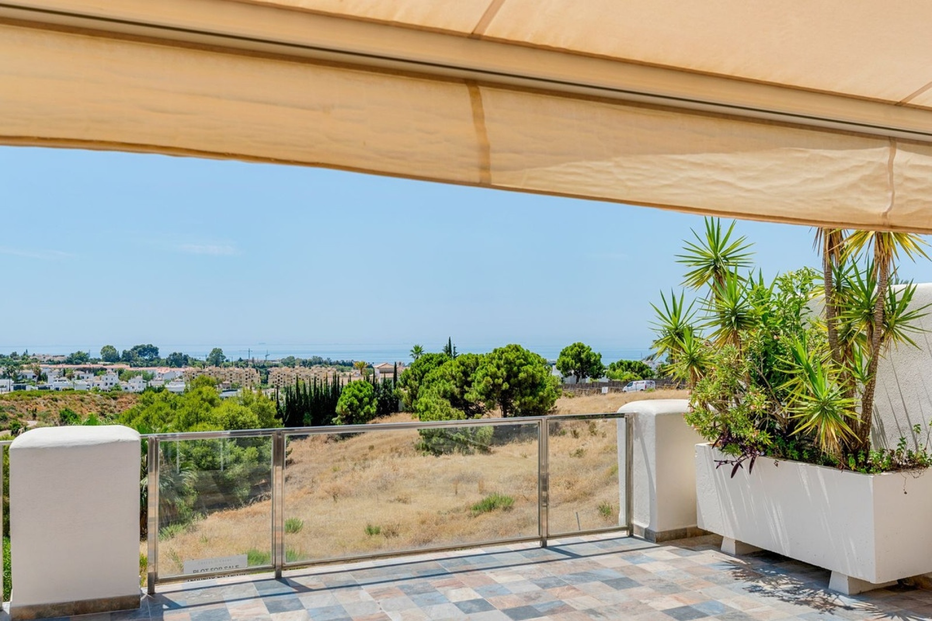 Rynek wtórny - apartment - Estepona - New Golden Mile
