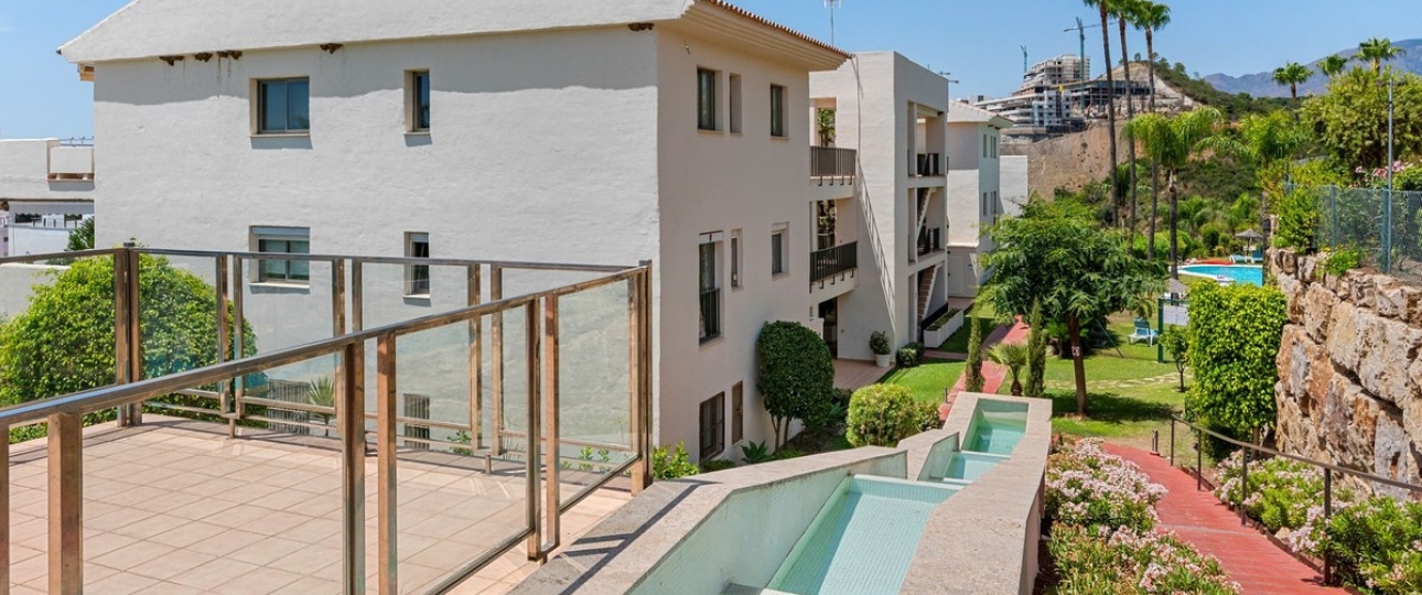 Rynek wtórny - apartment - Estepona - New Golden Mile