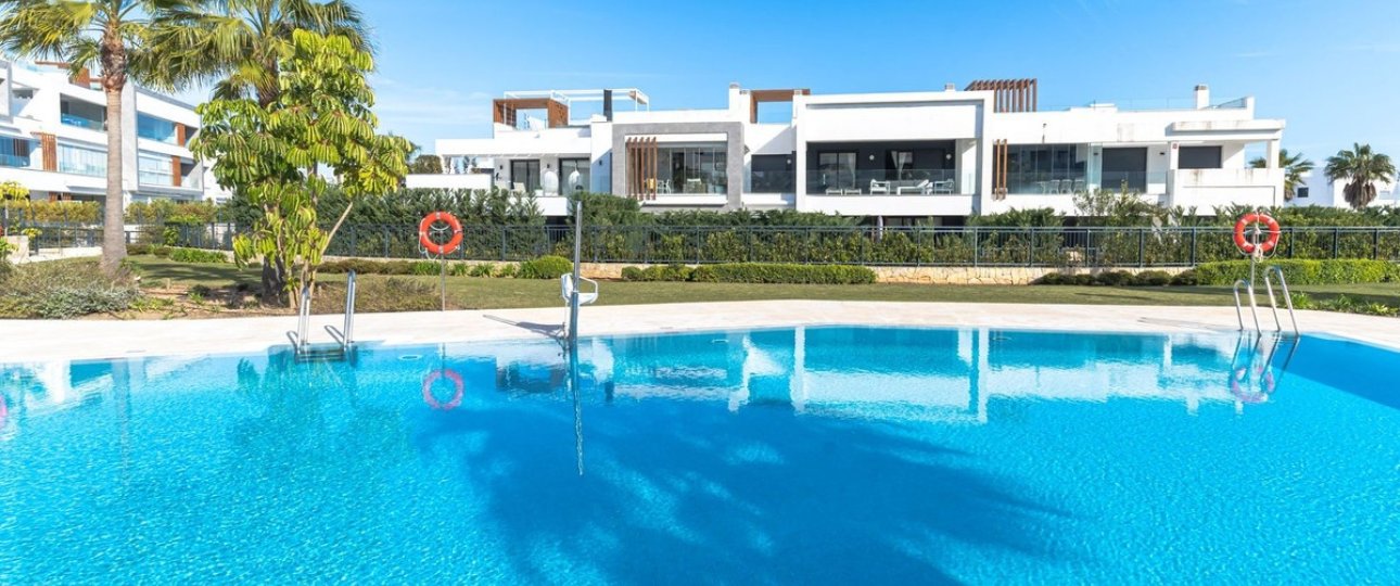 Rynek wtórny - apartment - Estepona - New Golden Mile