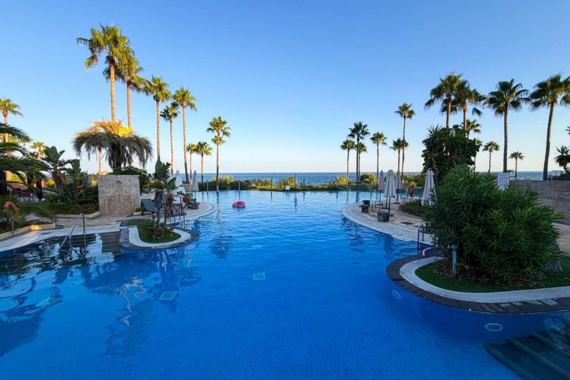 Rynek wtórny - apartment - Estepona - New Golden Mile