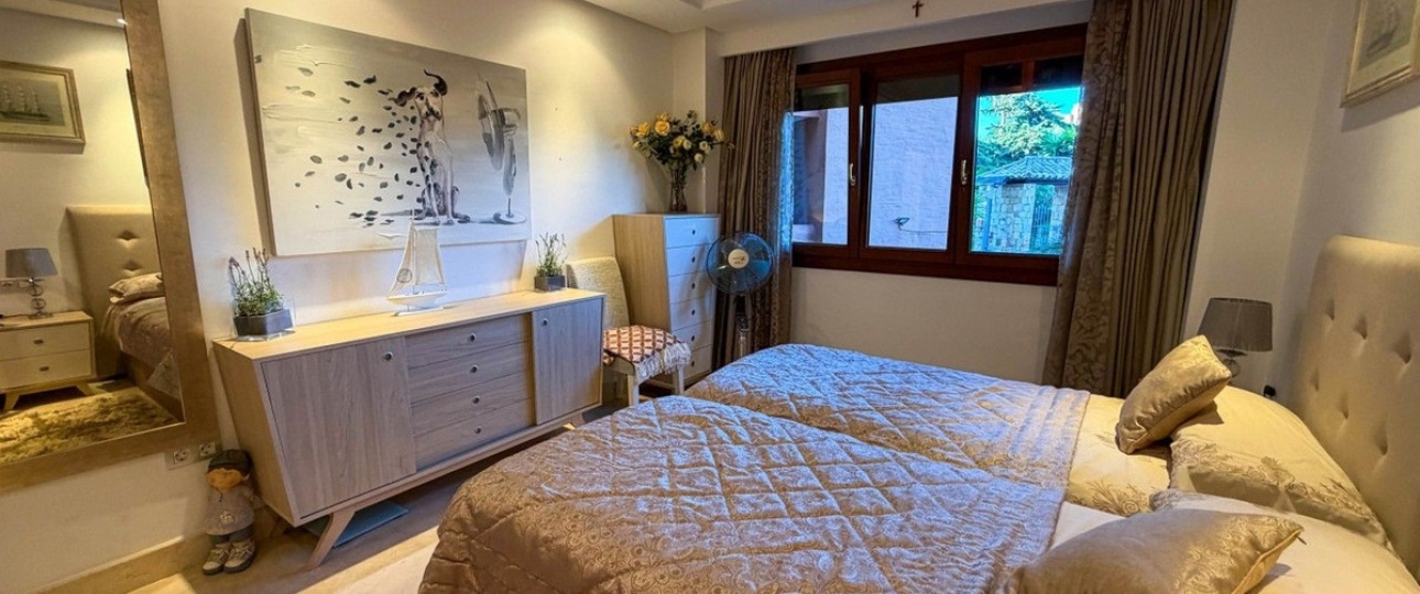 Rynek wtórny - apartment - Estepona - New Golden Mile