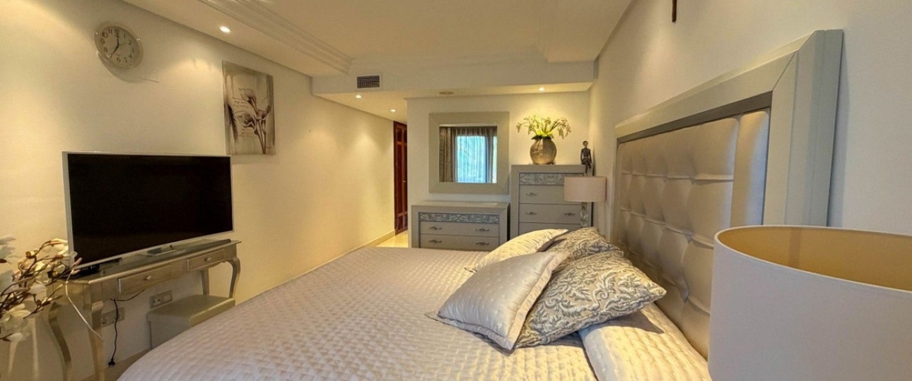 Rynek wtórny - apartment - Estepona - New Golden Mile