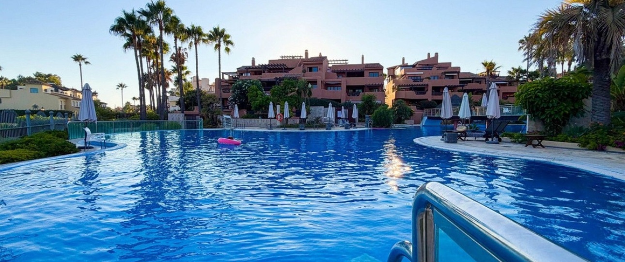 Rynek wtórny - apartment - Estepona - New Golden Mile