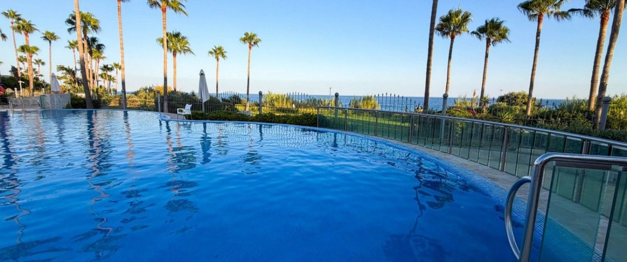Rynek wtórny - apartment - Estepona - New Golden Mile