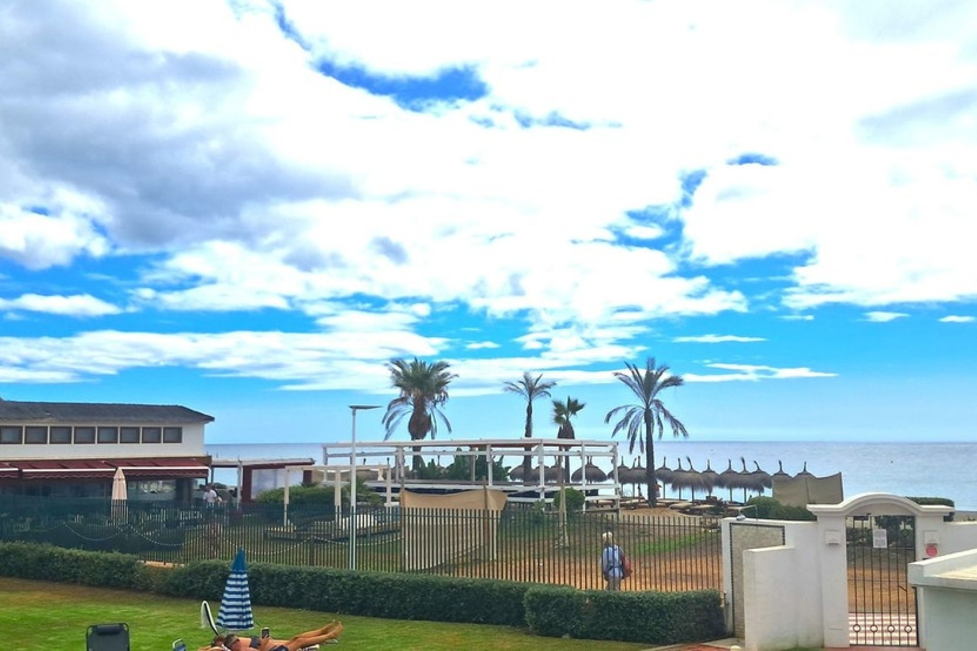 Rynek wtórny - apartment - Estepona - New Golden Mile