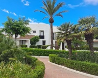 Rynek wtórny - apartment - Estepona - New Golden Mile