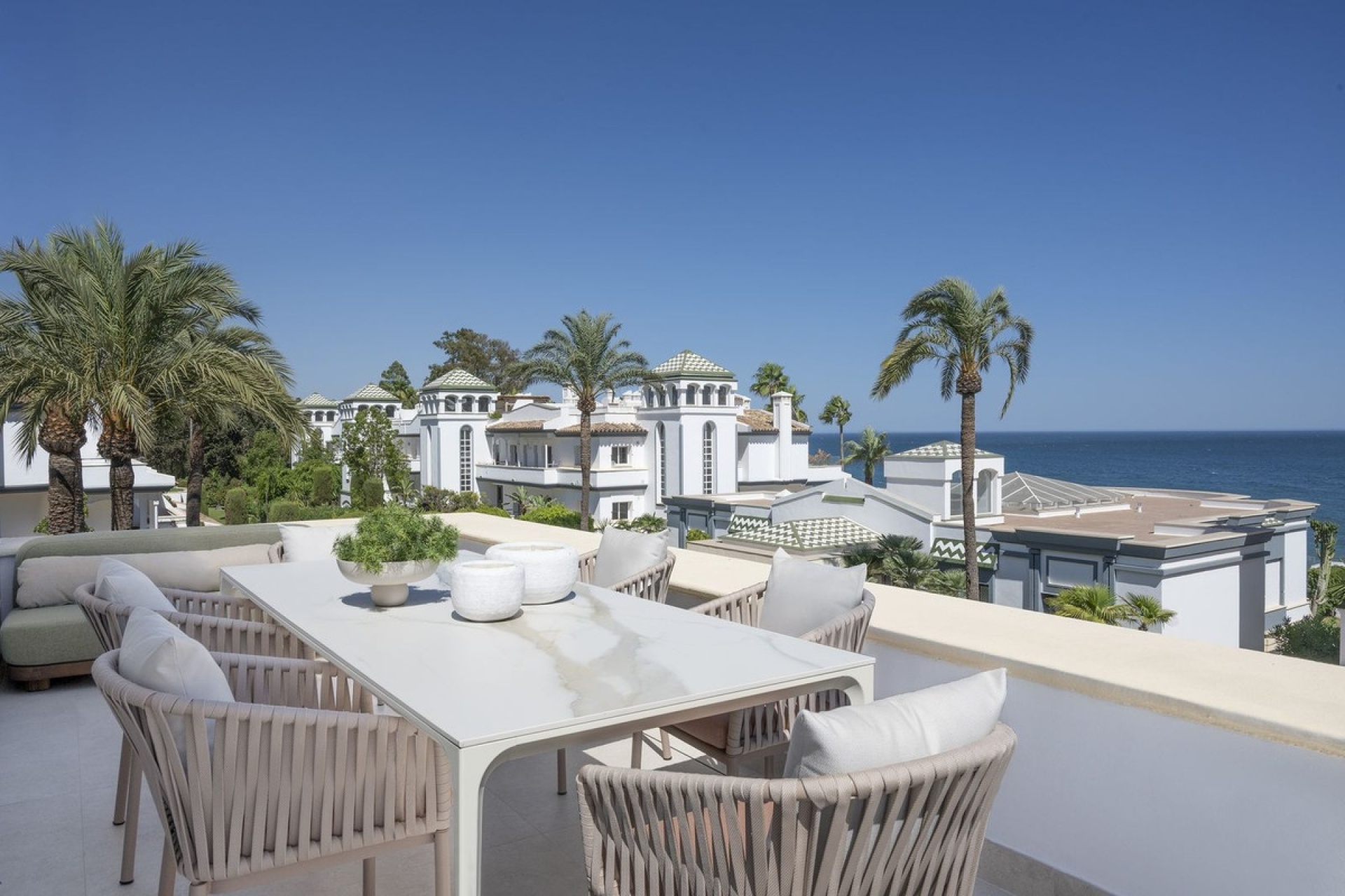 Rynek wtórny - apartment - Estepona - New Golden Mile