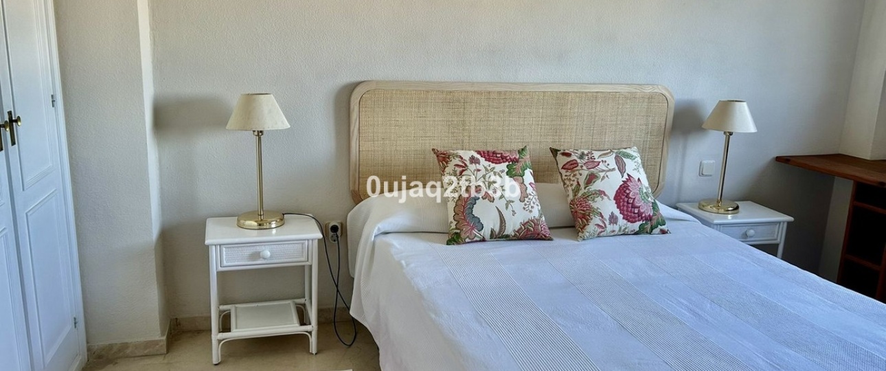 Rynek wtórny - apartment - Estepona - New Golden Mile