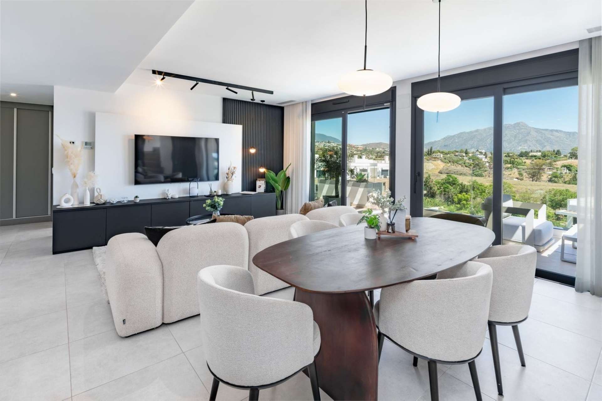 Rynek wtórny - apartment - Estepona - New Golden Mile