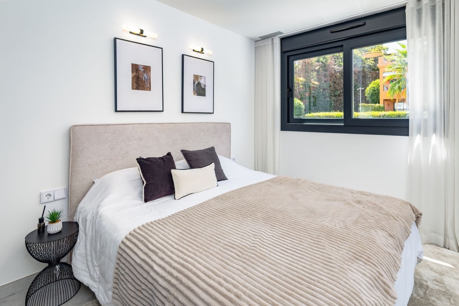 Rynek wtórny - apartment - Estepona - New Golden Mile
