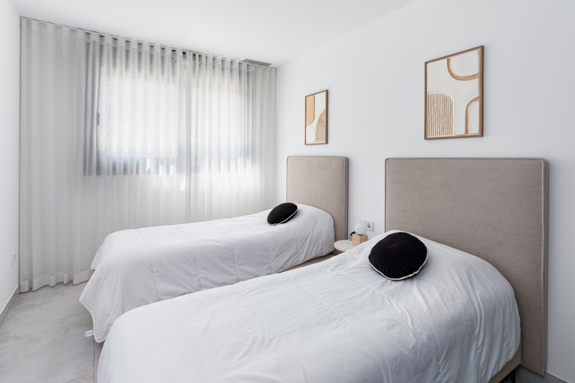 Rynek wtórny - apartment - Estepona - New Golden Mile