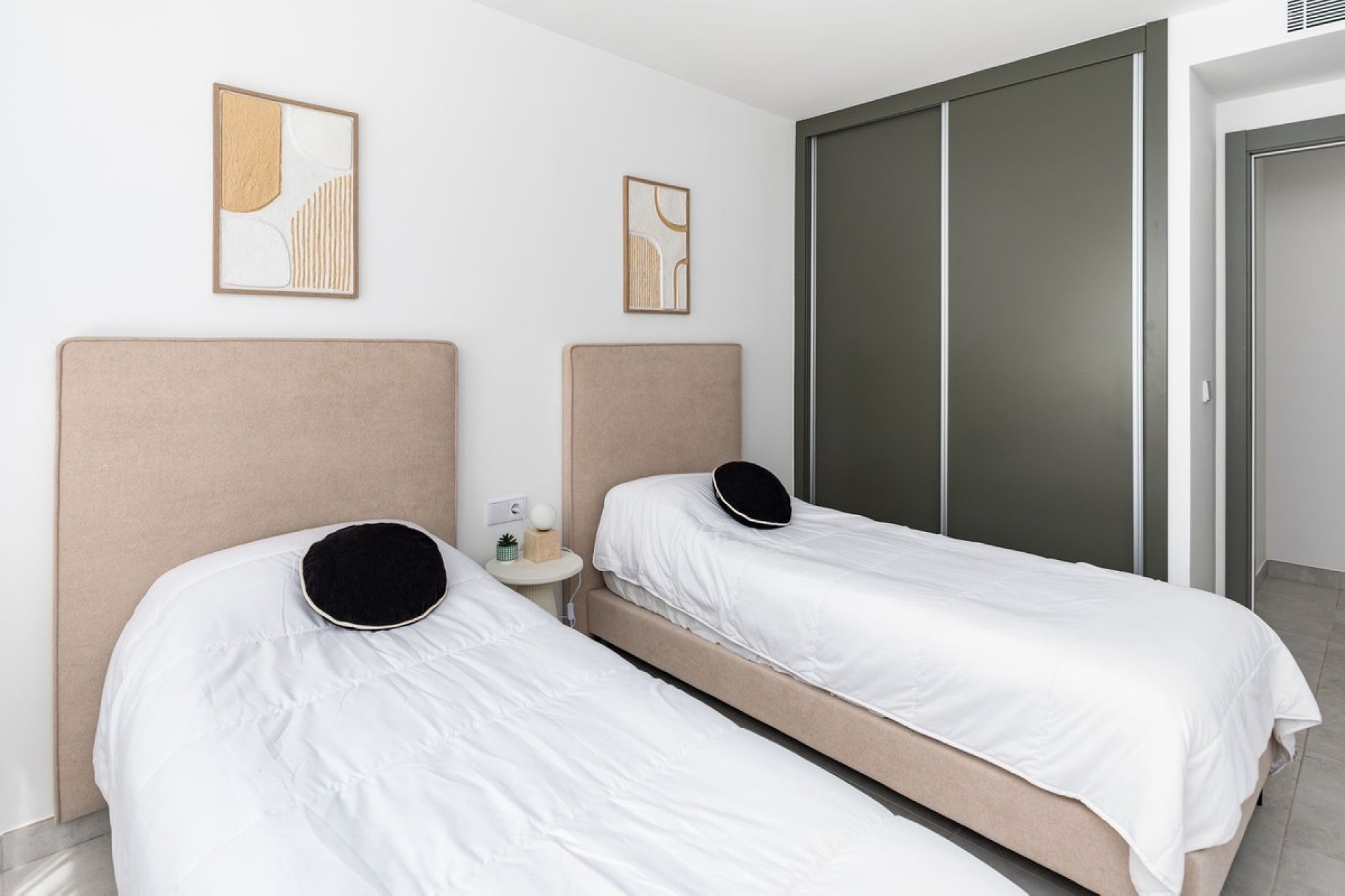 Rynek wtórny - apartment - Estepona - New Golden Mile