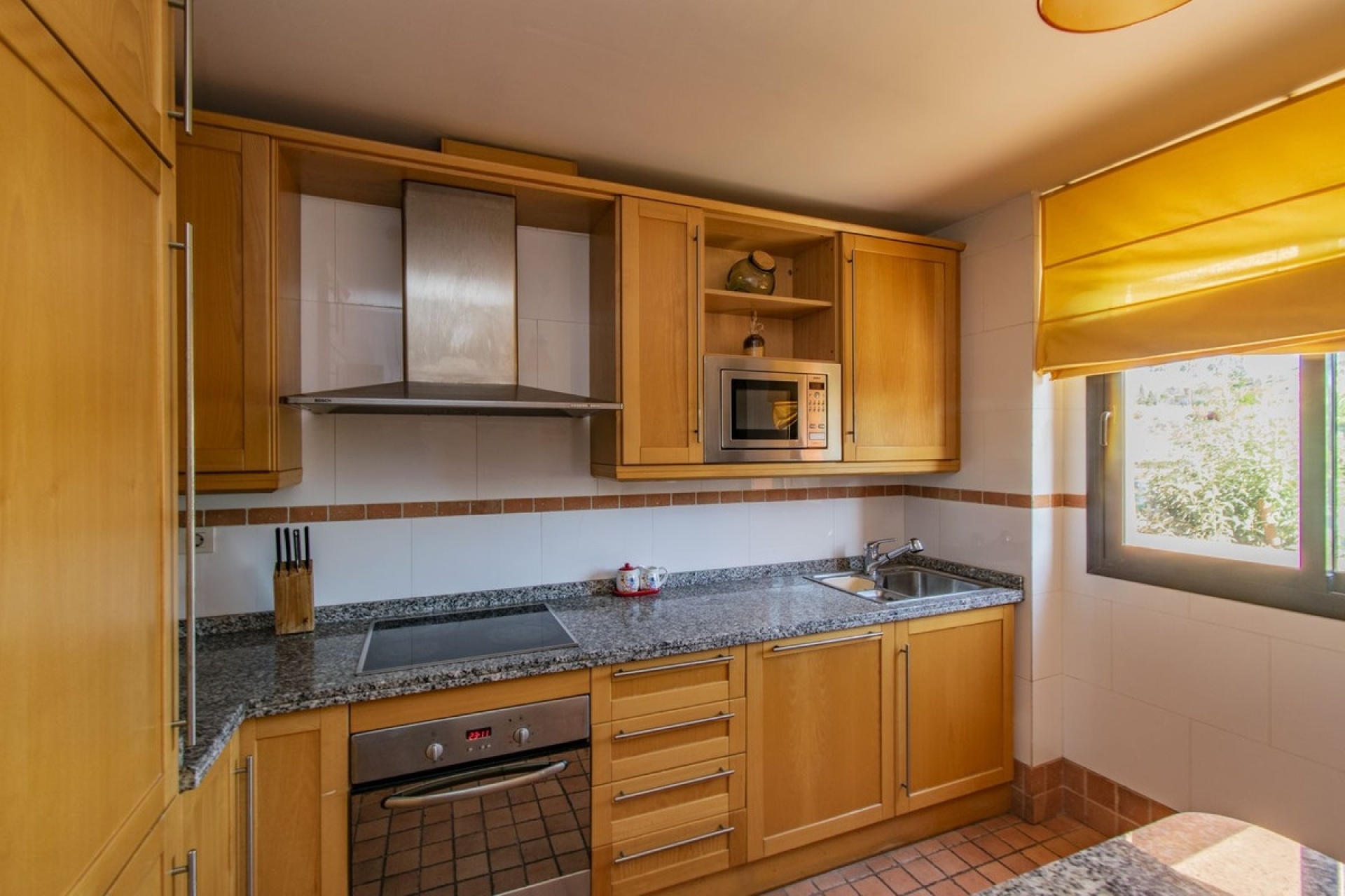 Rynek wtórny - apartment - Estepona - New Golden Mile