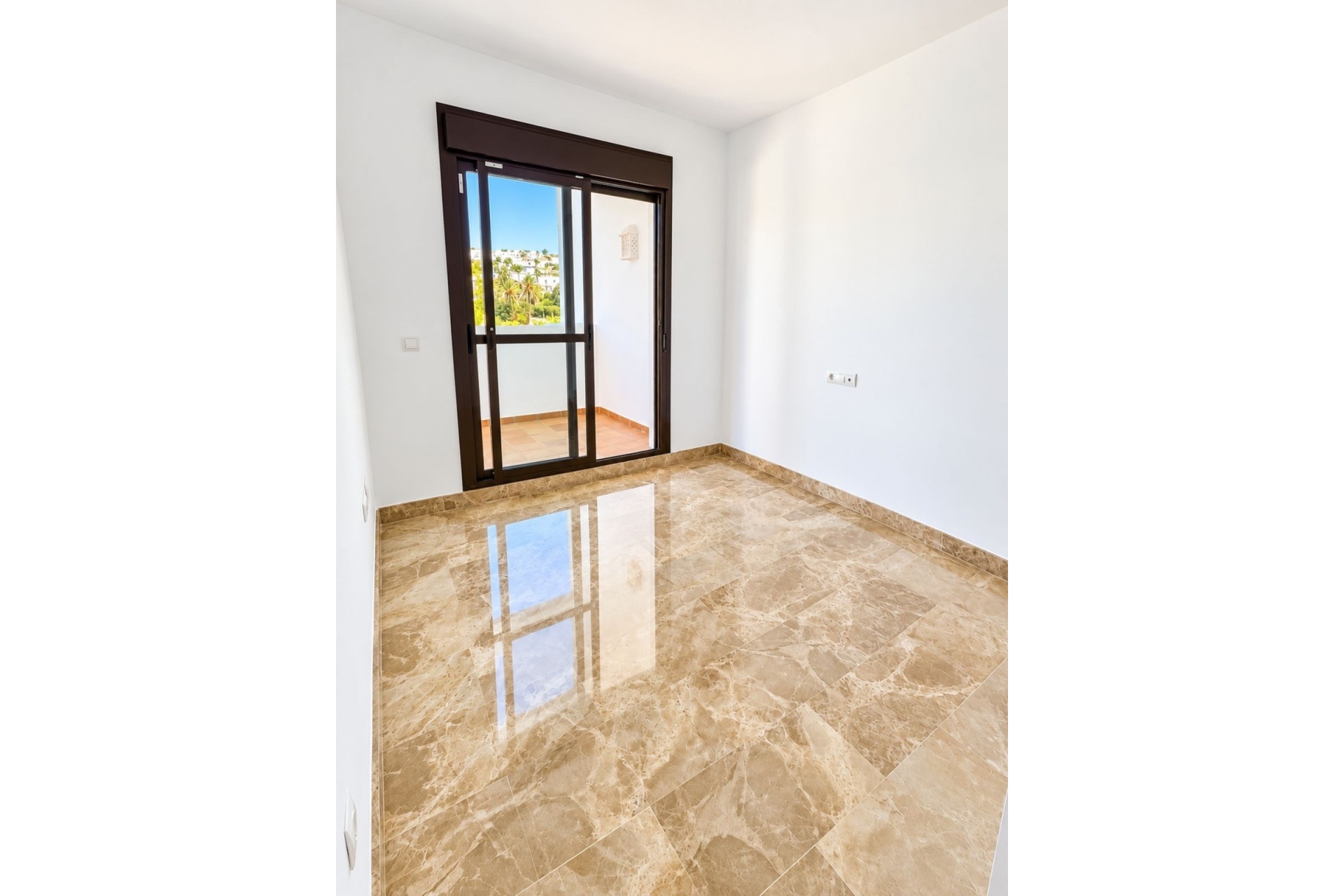 Rynek wtórny - apartment - Estepona - New Golden Mile
