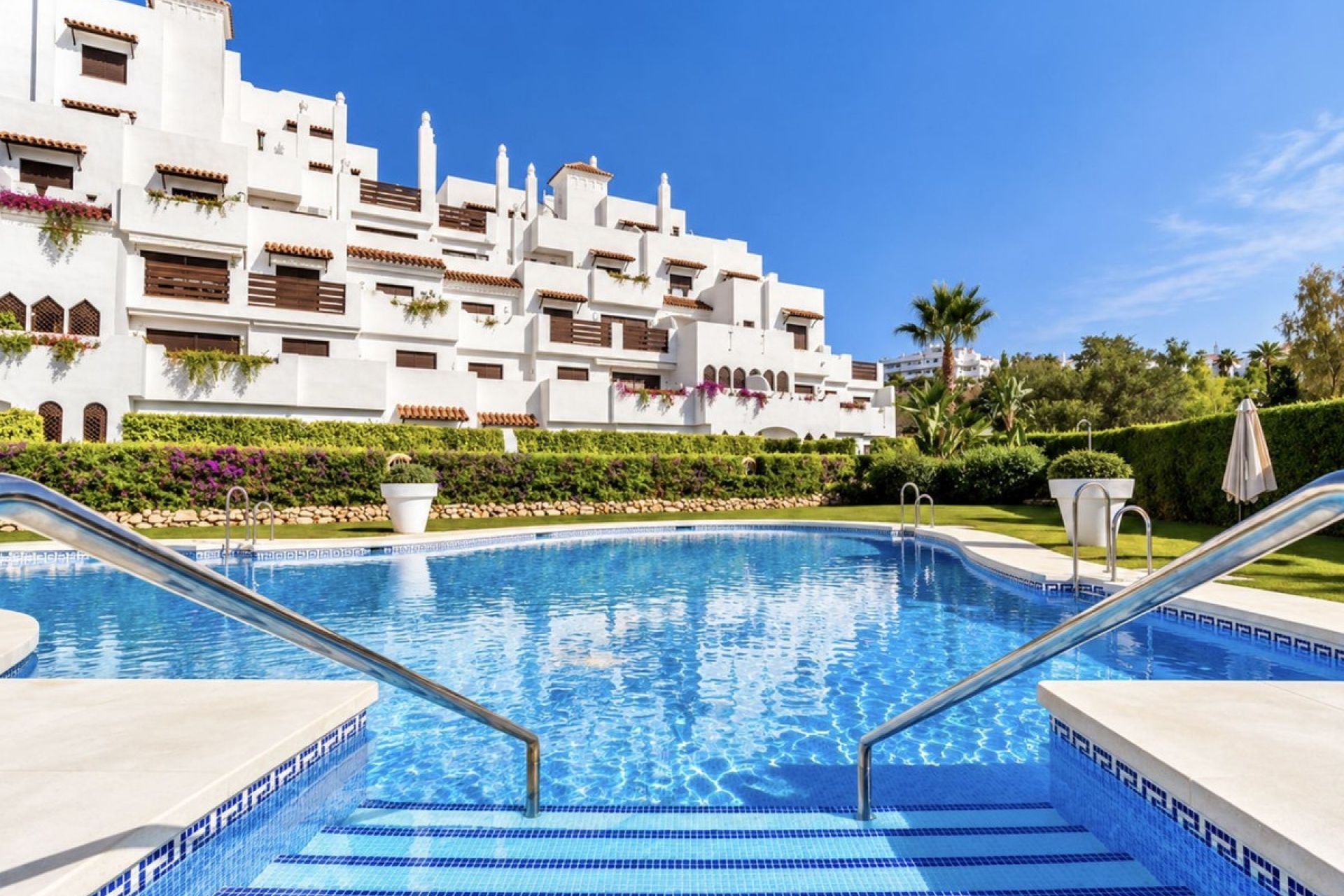 Rynek wtórny - apartment - Estepona - New Golden Mile