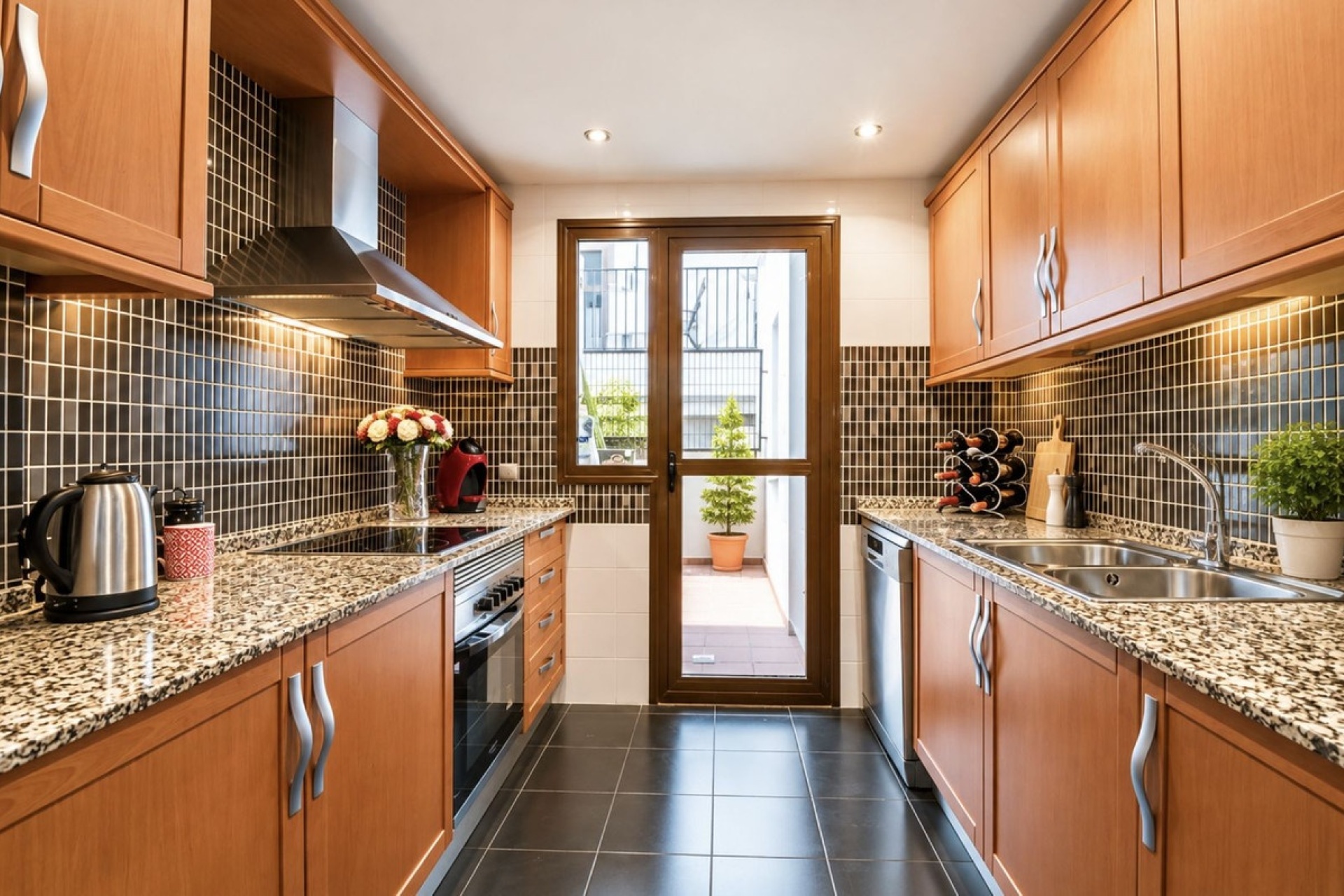 Rynek wtórny - apartment - Estepona - New Golden Mile