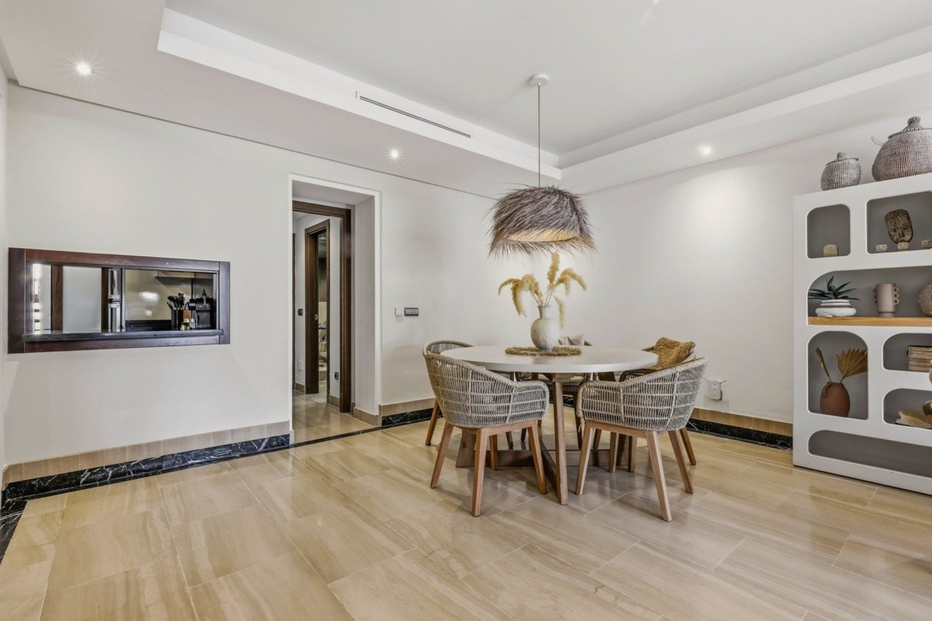 Rynek wtórny - apartment - Estepona - New Golden Mile