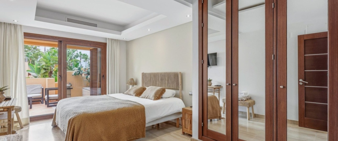 Rynek wtórny - apartment - Estepona - New Golden Mile
