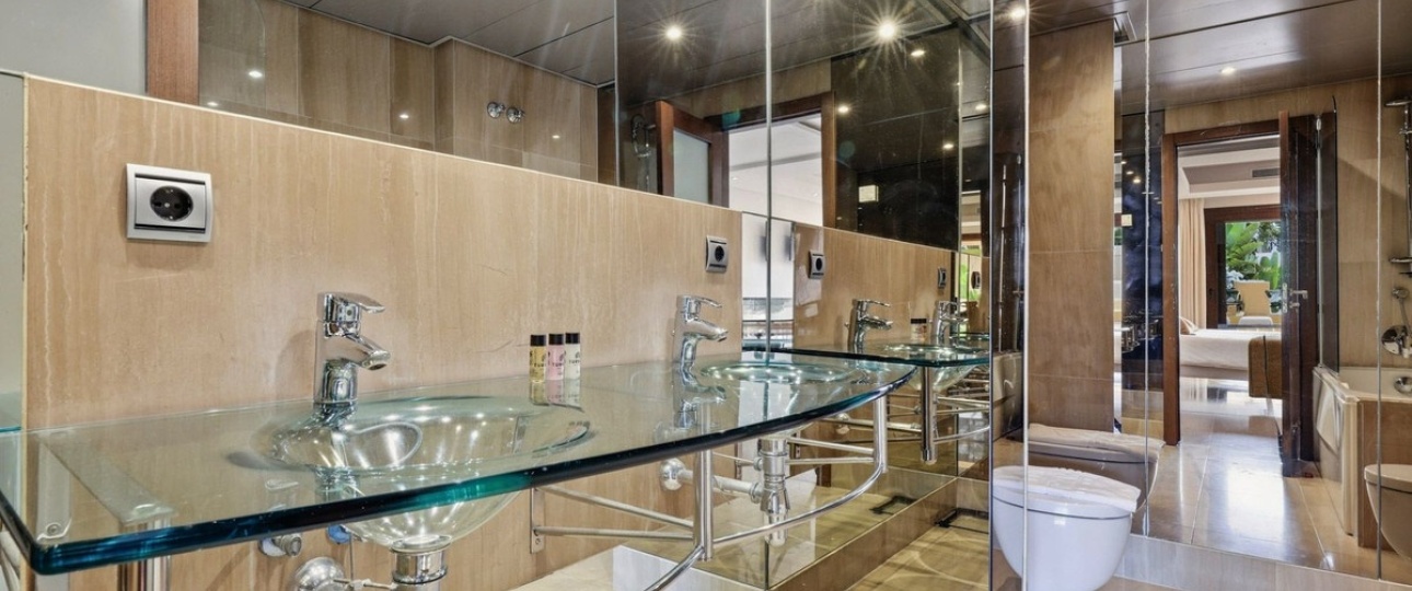 Rynek wtórny - apartment - Estepona - New Golden Mile