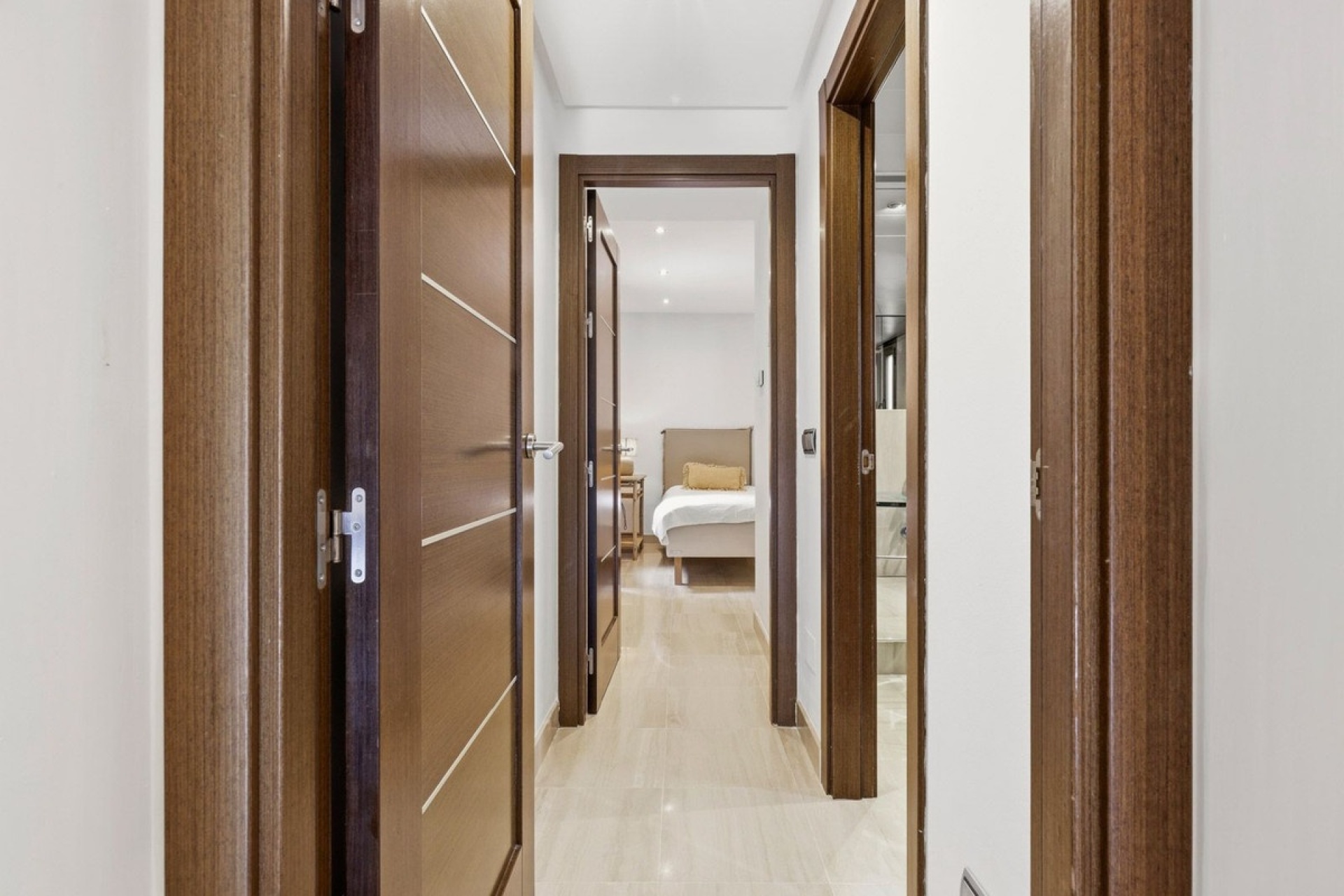 Rynek wtórny - apartment - Estepona - New Golden Mile