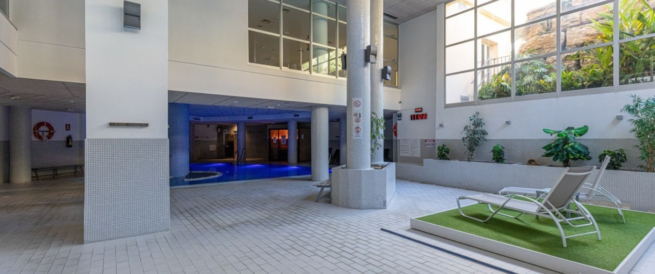 Rynek wtórny - apartment - Estepona - New Golden Mile