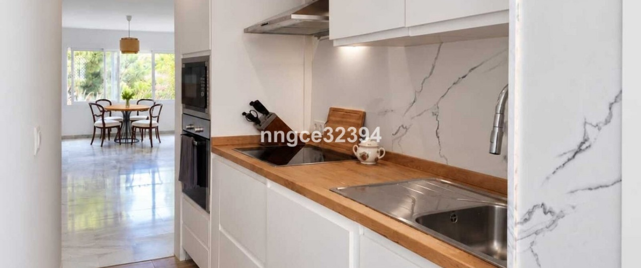 Rynek wtórny - apartment - Estepona - New Golden Mile