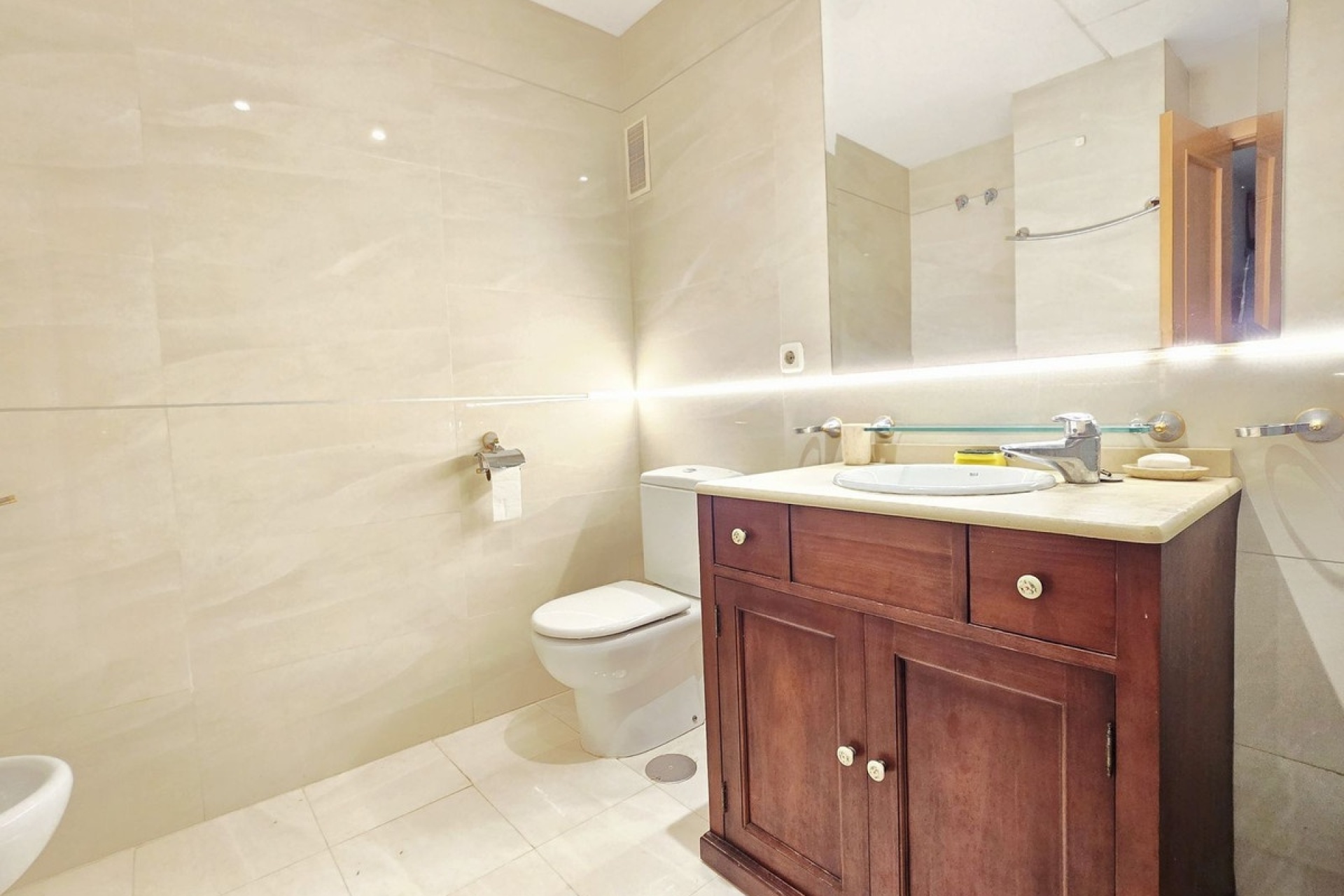 Rynek wtórny - apartment - Estepona - New Golden Mile