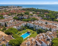 Rynek wtórny - apartment - Estepona - New Golden Mile
