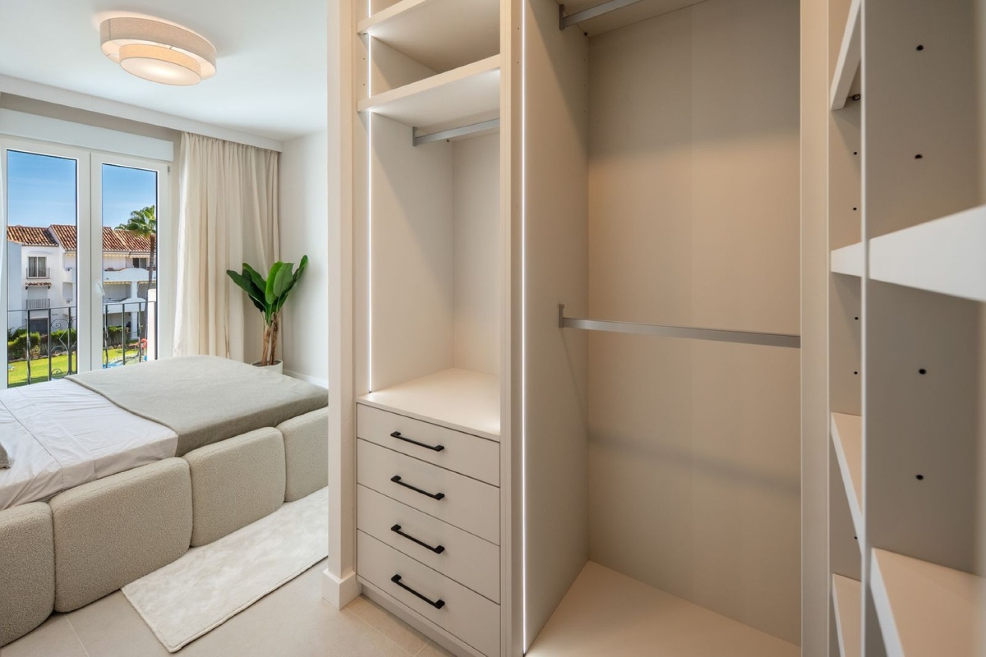 Rynek wtórny - apartment - Estepona - New Golden Mile