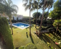 Rynek wtórny - apartment - Estepona - New Golden Mile