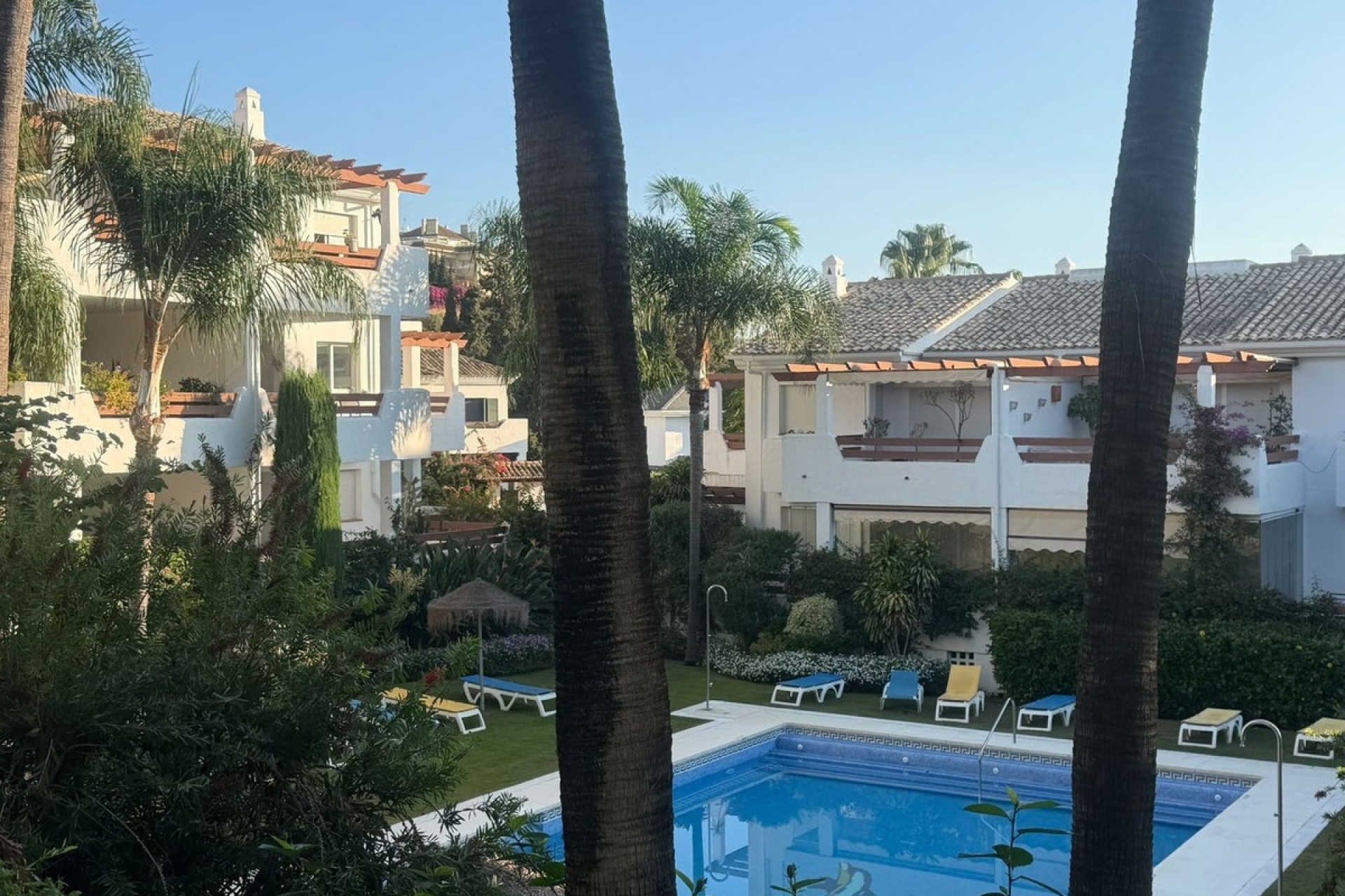 Rynek wtórny - apartment - Estepona - New Golden Mile