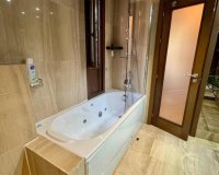 Rynek wtórny - apartment - Estepona - New Golden Mile