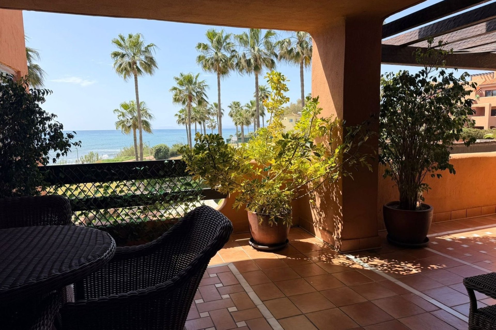 Rynek wtórny - apartment - Estepona - New Golden Mile