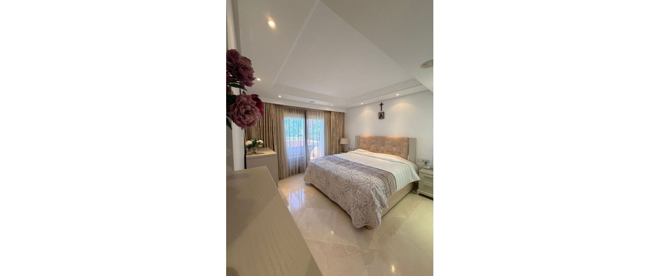 Rynek wtórny - apartment - Estepona - New Golden Mile