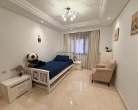Rynek wtórny - apartment - Estepona - New Golden Mile