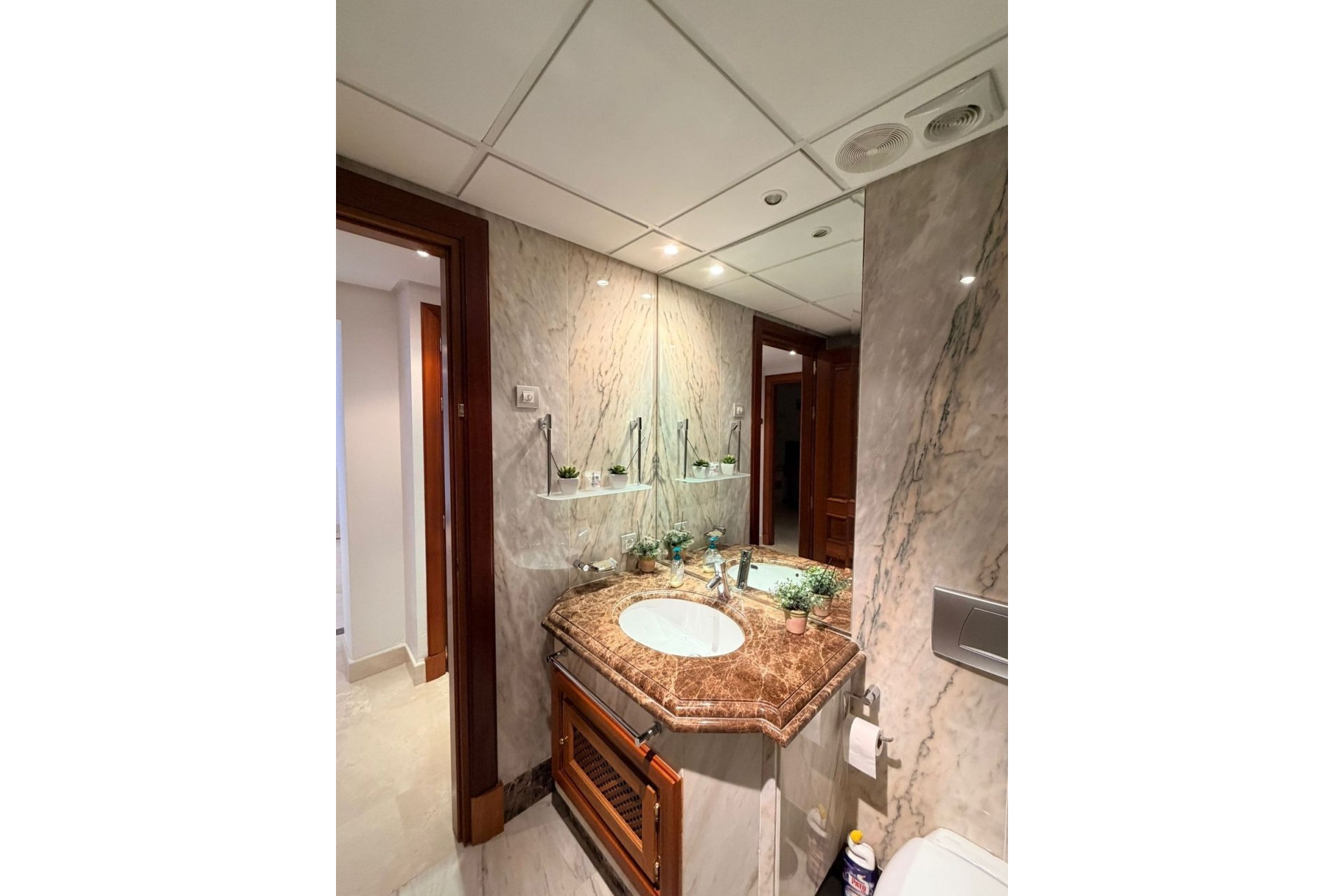 Rynek wtórny - apartment - Estepona - New Golden Mile