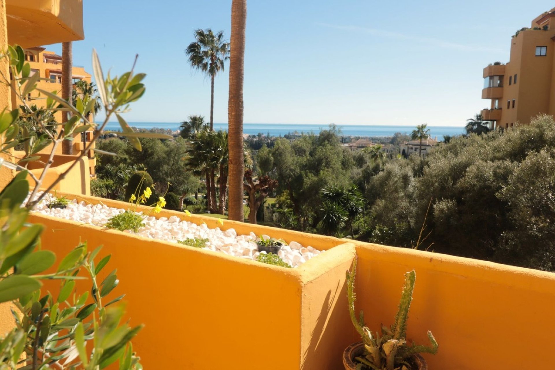 Rynek wtórny - apartment - Estepona - New Golden Mile