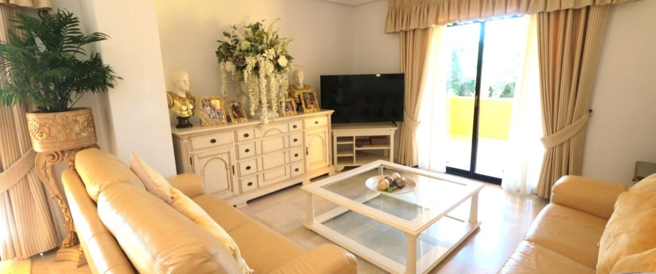 Rynek wtórny - apartment - Estepona - New Golden Mile