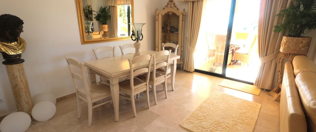 Rynek wtórny - apartment - Estepona - New Golden Mile